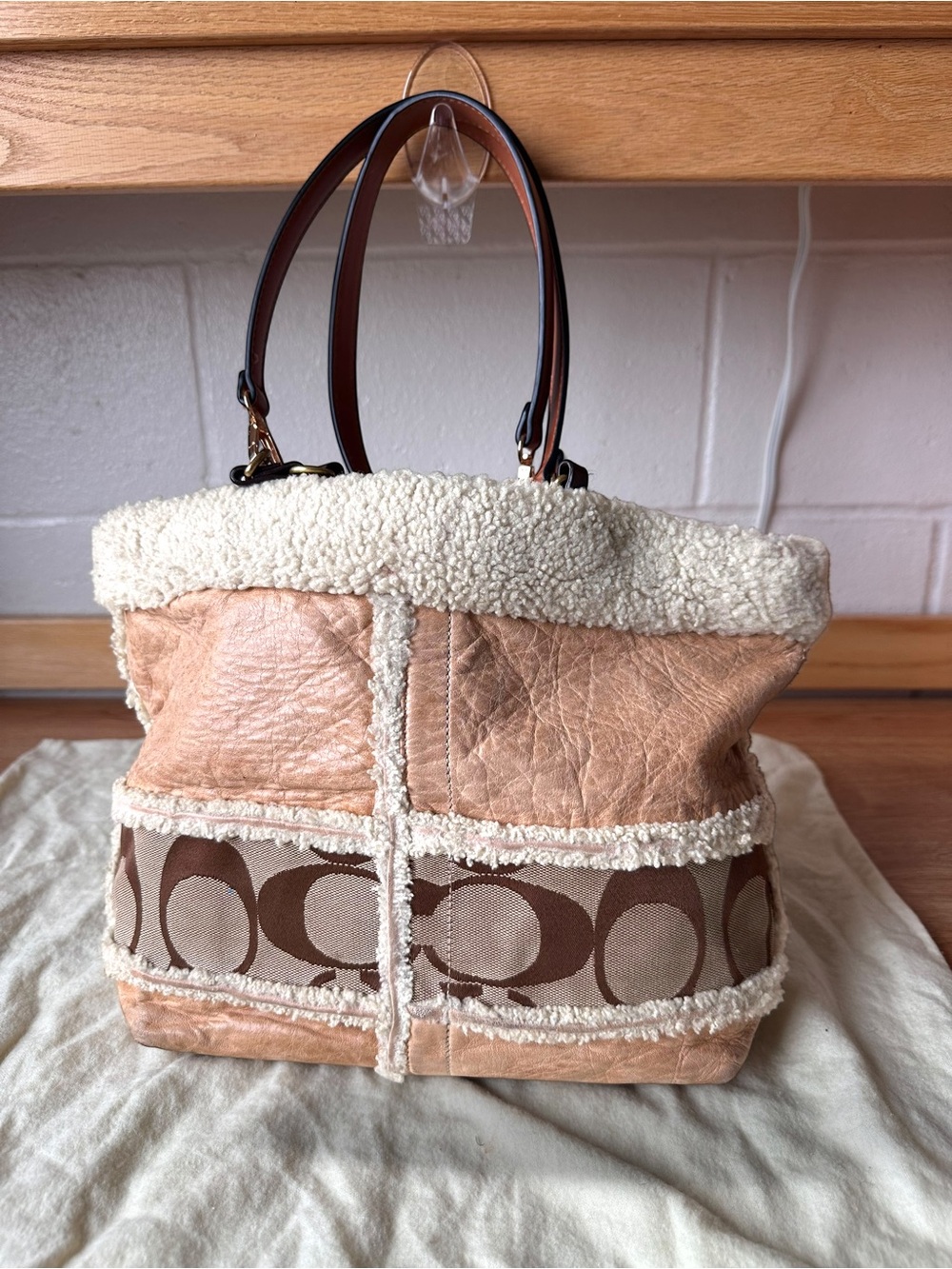 Coach bag - Picture 2 of 8
